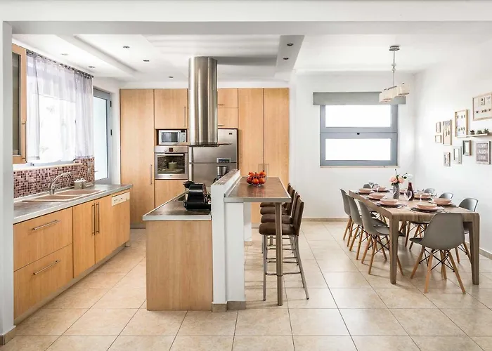 Ifigeneia فيلة *